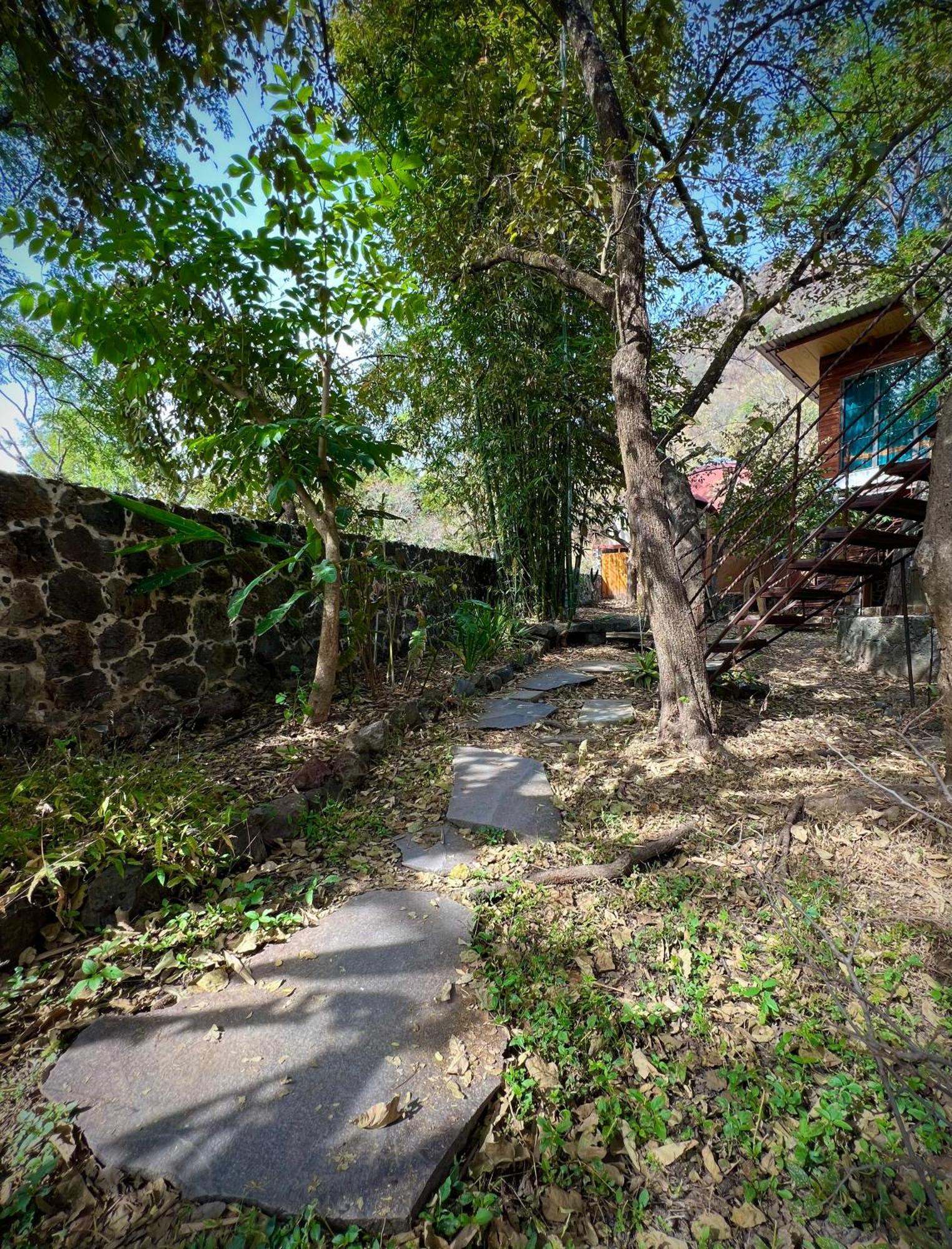 Santuario Ave Fenix-Cabanas Tepoztlán Exterior photo