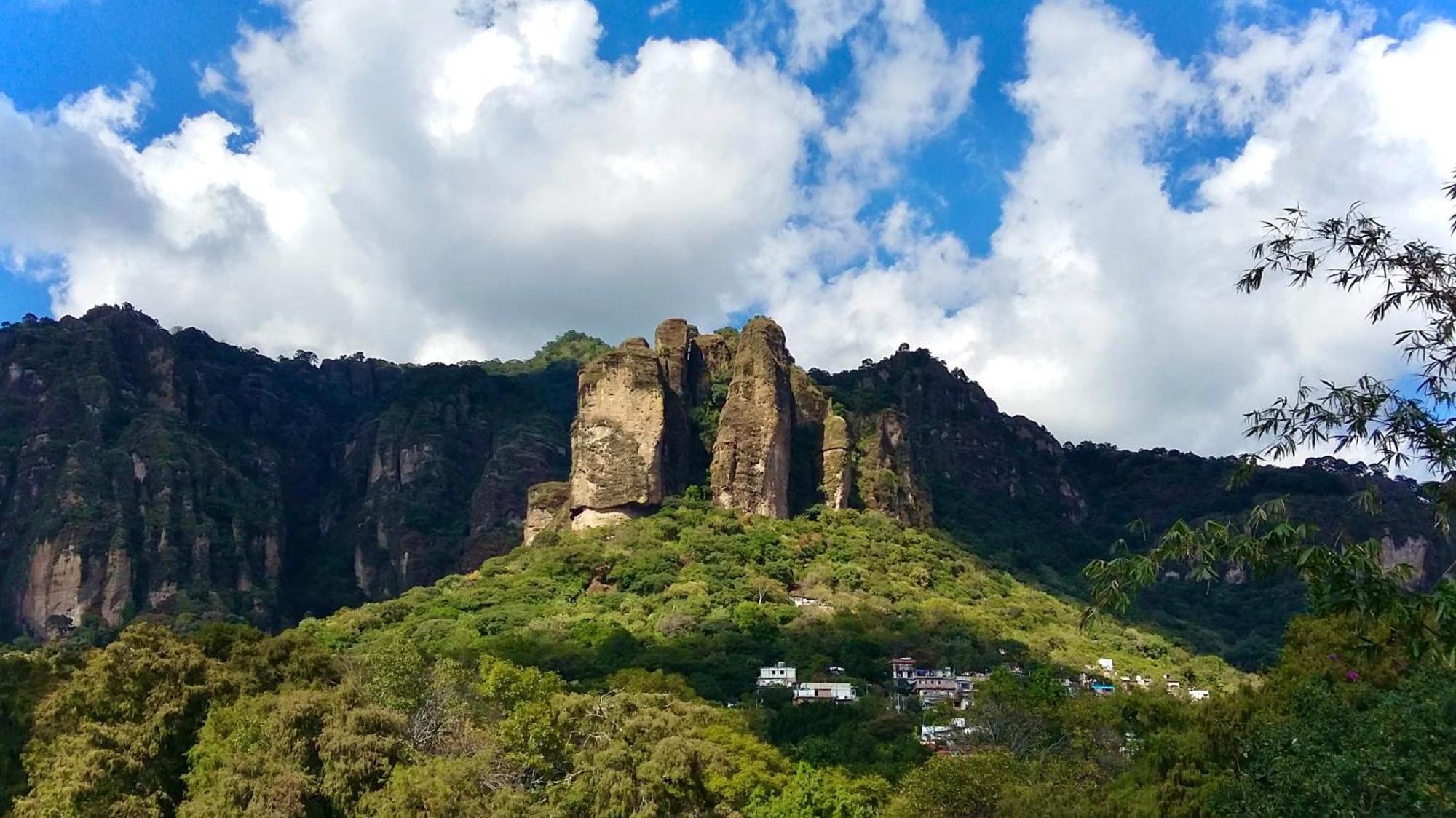 Santuario Ave Fenix-Cabanas Tepoztlán Exterior photo